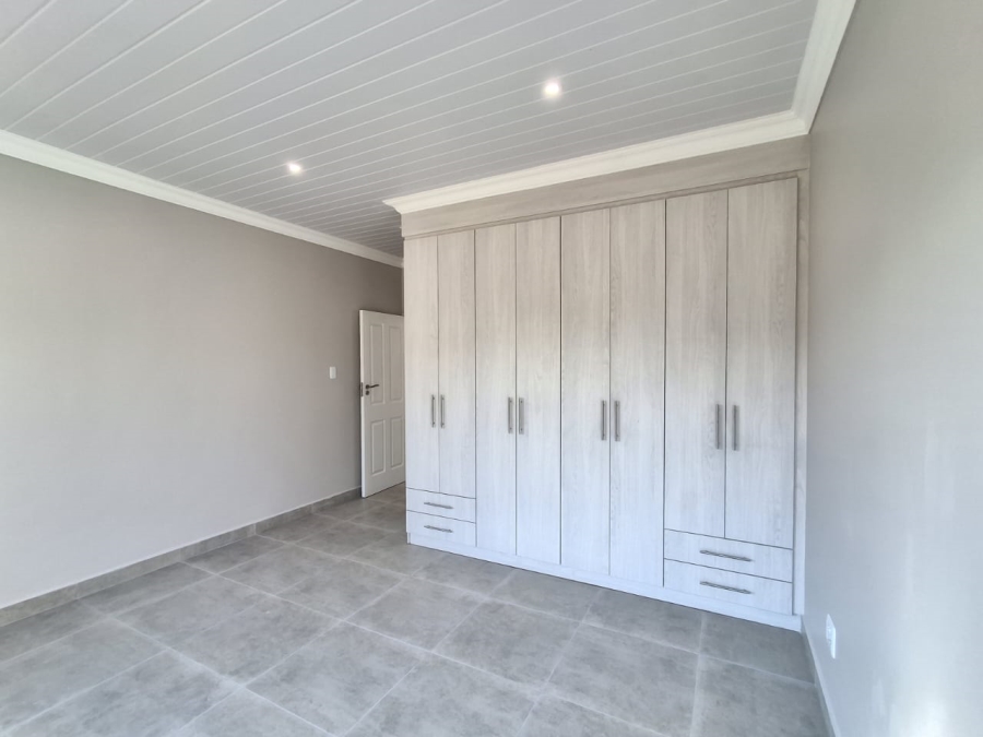 3 Bedroom Property for Sale in Stilbaai Wes Western Cape